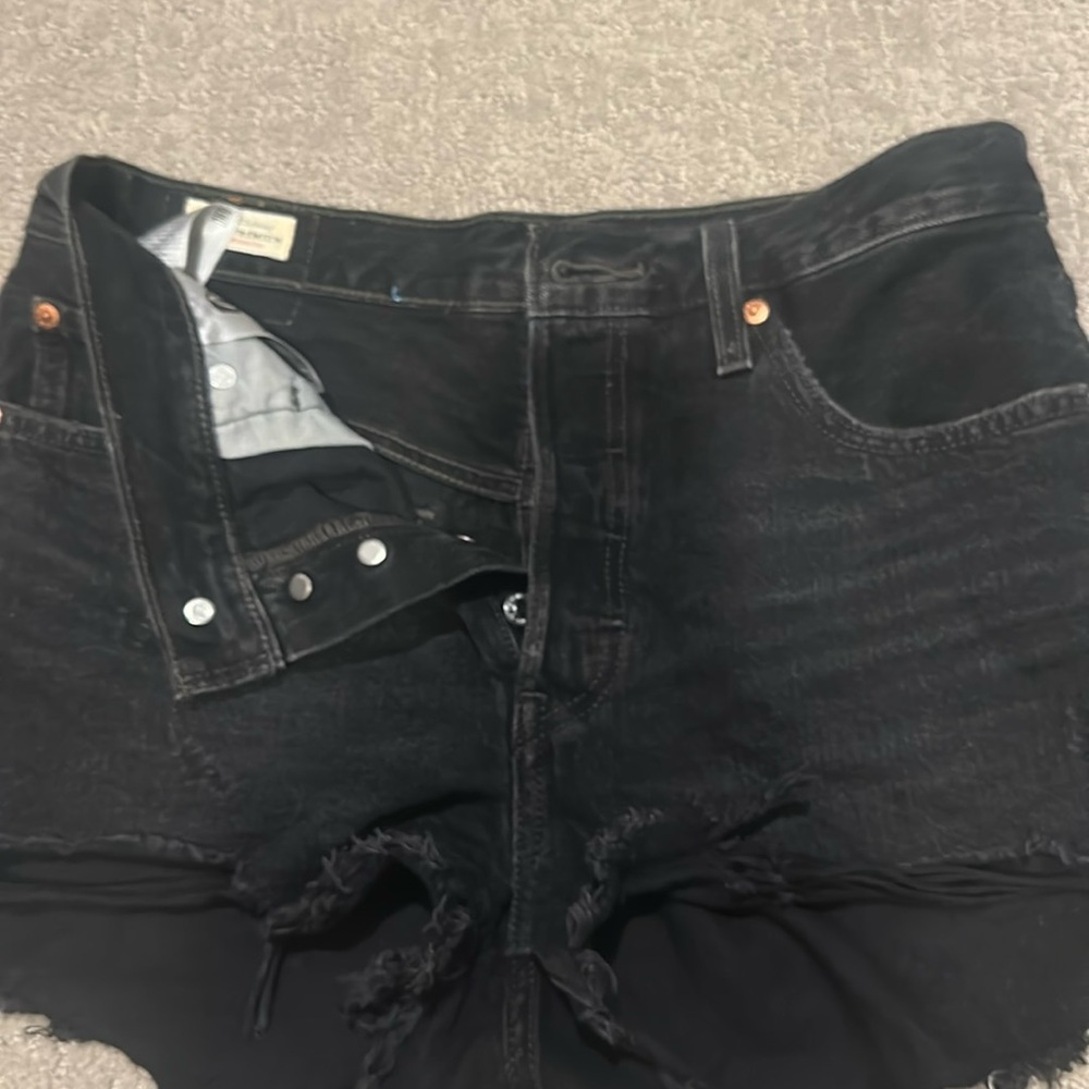 Levi black jean shorts